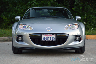 Illustration for article titled The Evolution of Mazda's Smile
